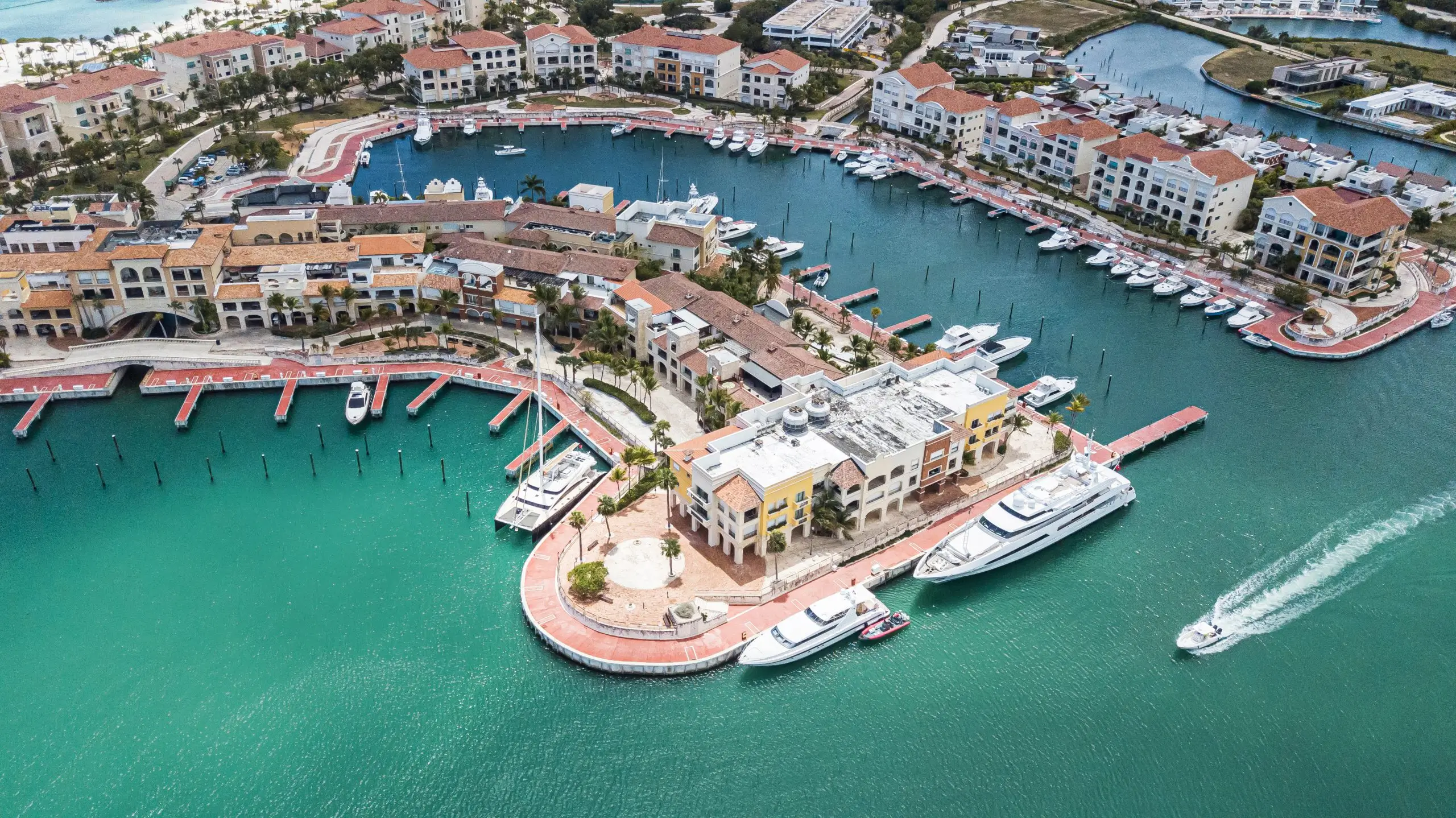 Marina Cap cana Inau