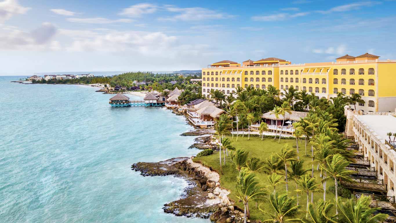 Royal guests reign at Sanctuary Cap Cana