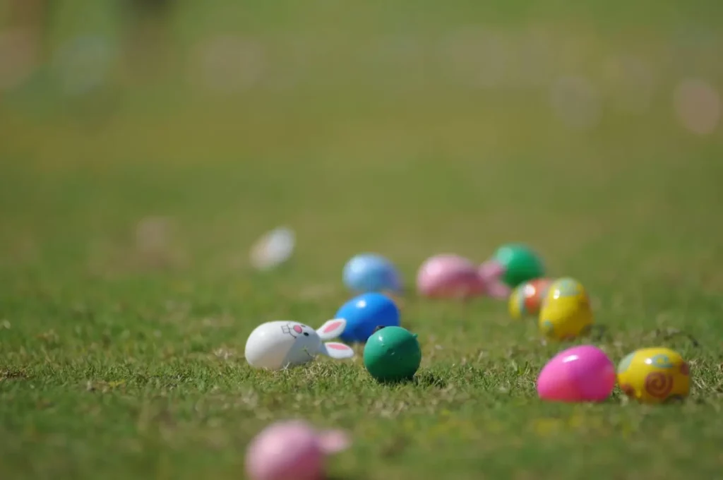 WHAT YOU’LL NEED FOR OUR EASTER EGG HUNT TUTORIAL