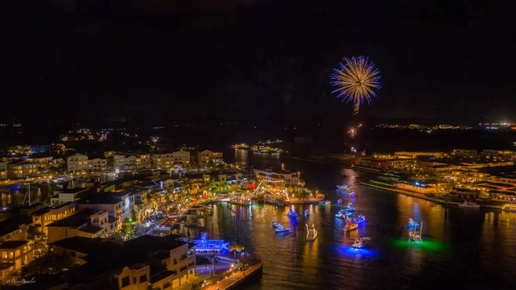 Christmas Boat Parade 2020