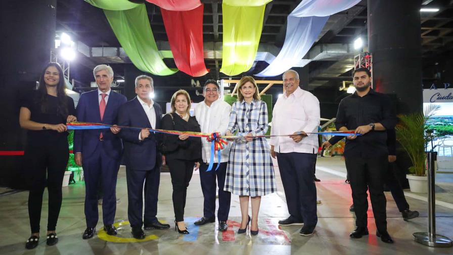 Vacaciones CTN reconoce a la Familia Hazoury por sus 21 años de aporte al Turismo