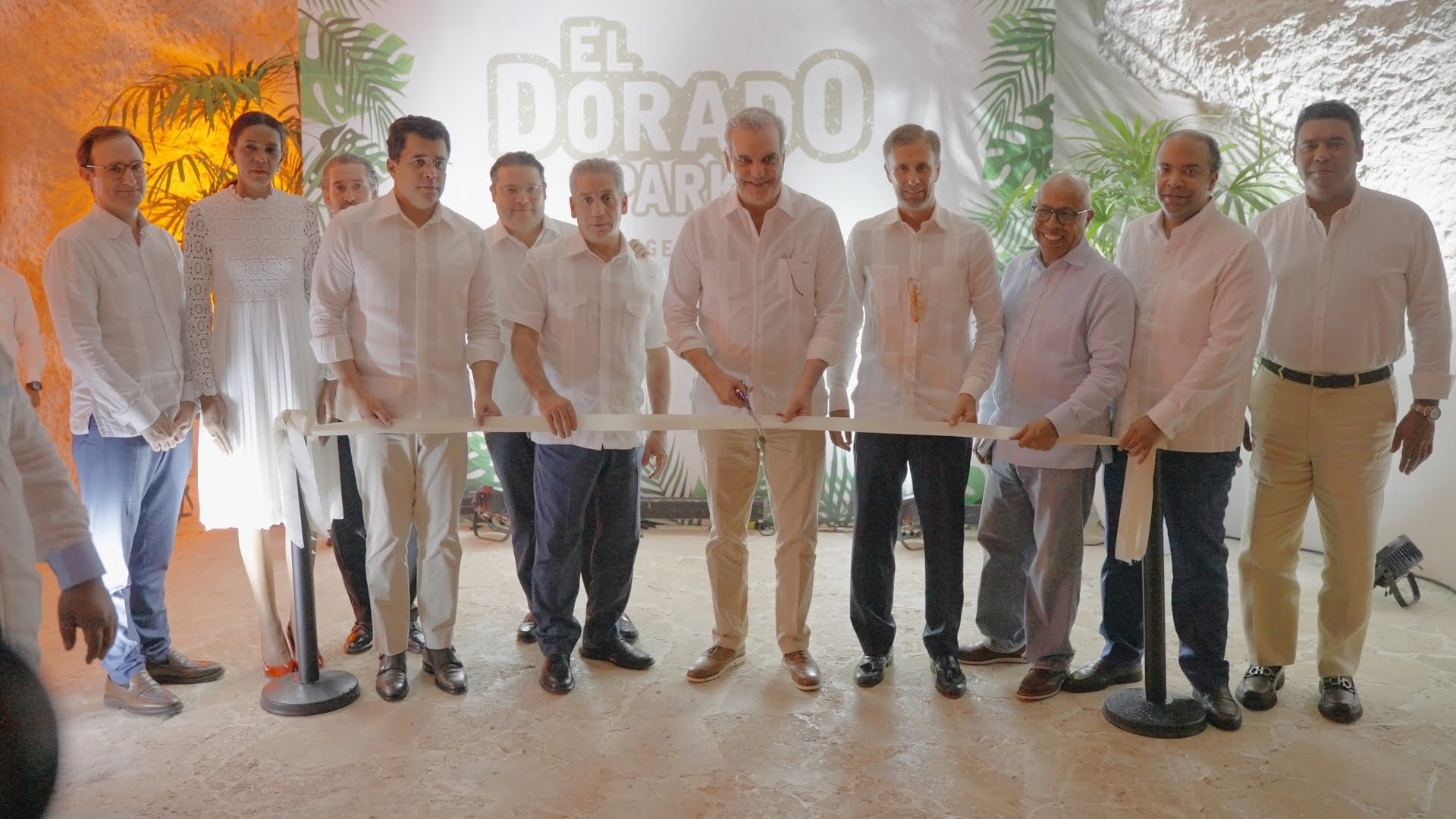 Presidente Luis Abinader inaugura el anfiteatro “The Legend Arena” en Cap Cana