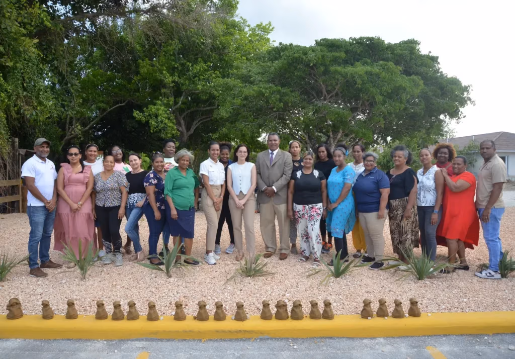 Fundación Cap Cana y FODEARTE realizan taller de formación artesanal