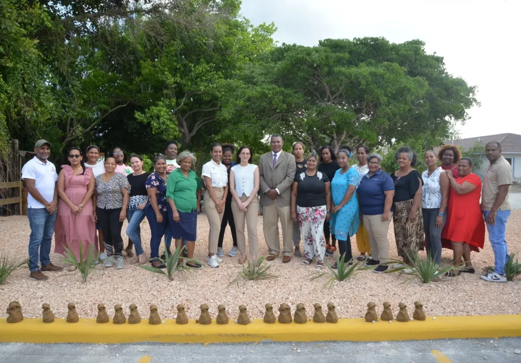Fundación Cap Cana y FODEARTE realizan taller de formación artesanal