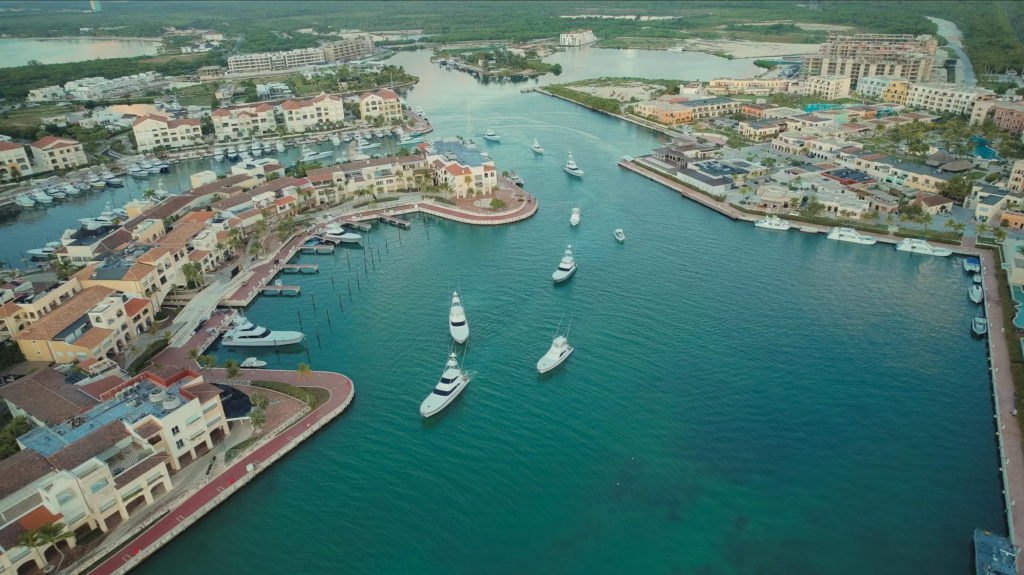 Embarcación Debaitable domina Cap Cana Classic de Marlin Azul